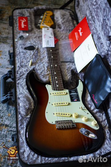 Fender American Professional II Stratocaster Sunbu