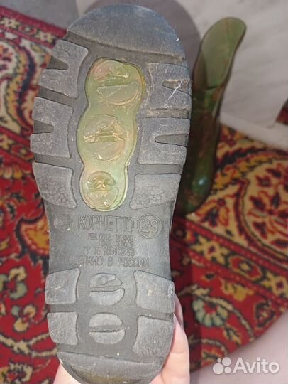 Резиновые сапоги