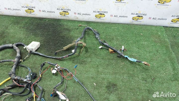 Коса под панельная(проводка) Nissan Primera P11