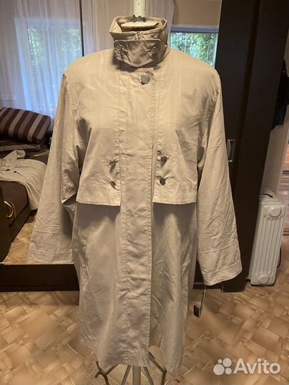 Плащ женский