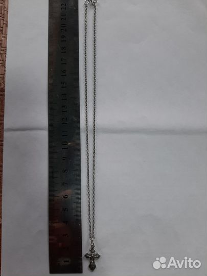 Серебряная цепочка с крестиком