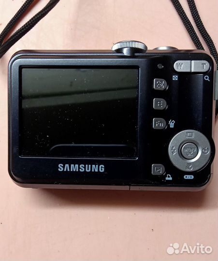 Цифровой фотоаппарат Samsung s720