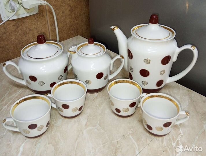 Чайный сервиз и кофейный сервиз СССР