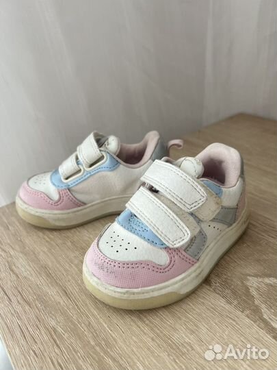 Кроссовки для девочки tombi 20