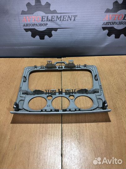 Рамка магнитолы Форд Фокус 2 рест