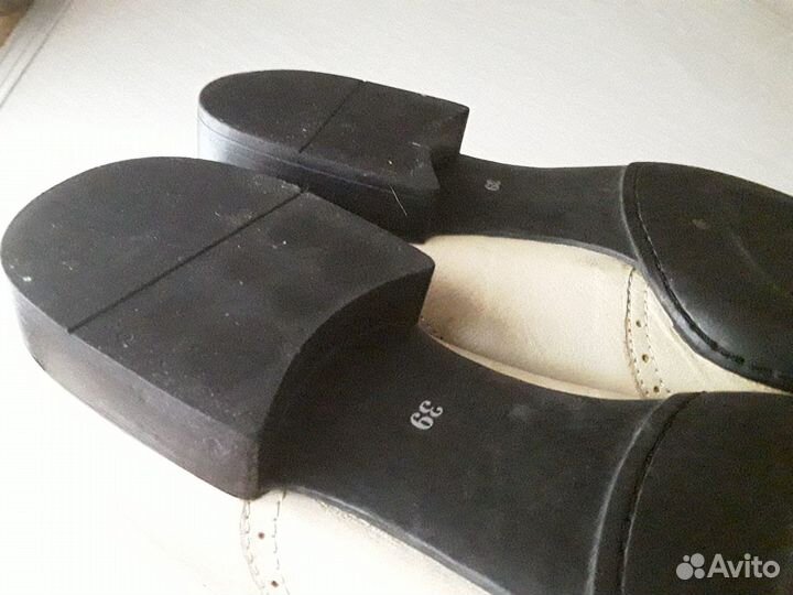 Мужские туфли 39 размер