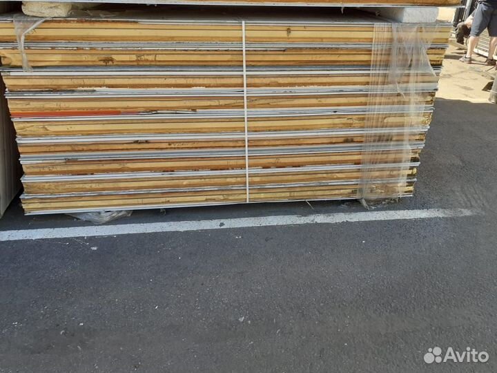 Сэндвич панели 25000 м2 в наличии