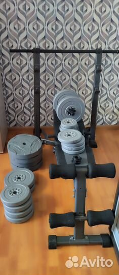 Скамья для жима со стойкой, штангой, блинами