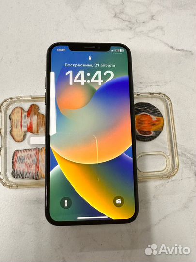 iPhone X, 64 ГБ