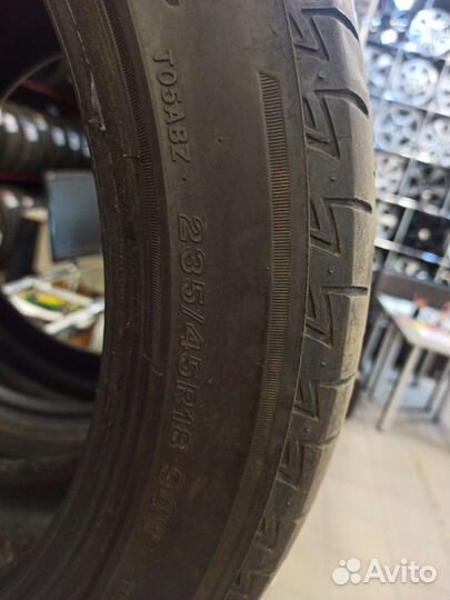 Bridgestone Turanza T005 235/45 R18