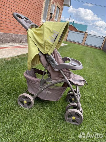 Прогулочная коляска