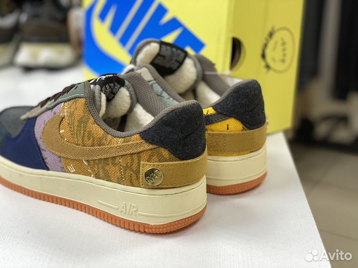 Кроссовки зимние Nike Air Force 1