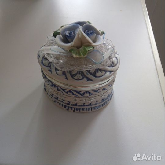 Шкатулка для украшений