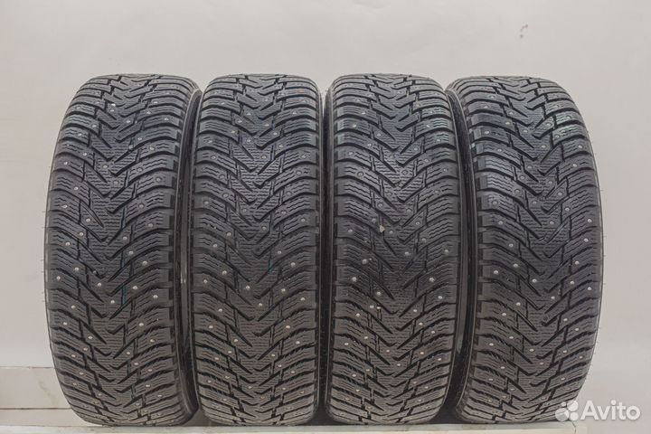 Nokian Tyres Hakkapeliitta 8 SUV 225/60 R17 103T