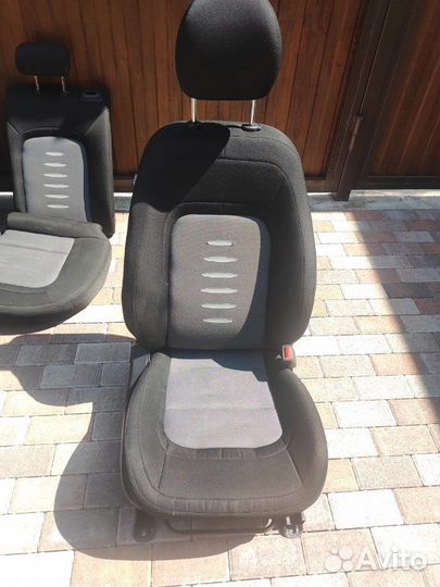 Комплект сидений Киа Cee'd Jd универсал II G4FG