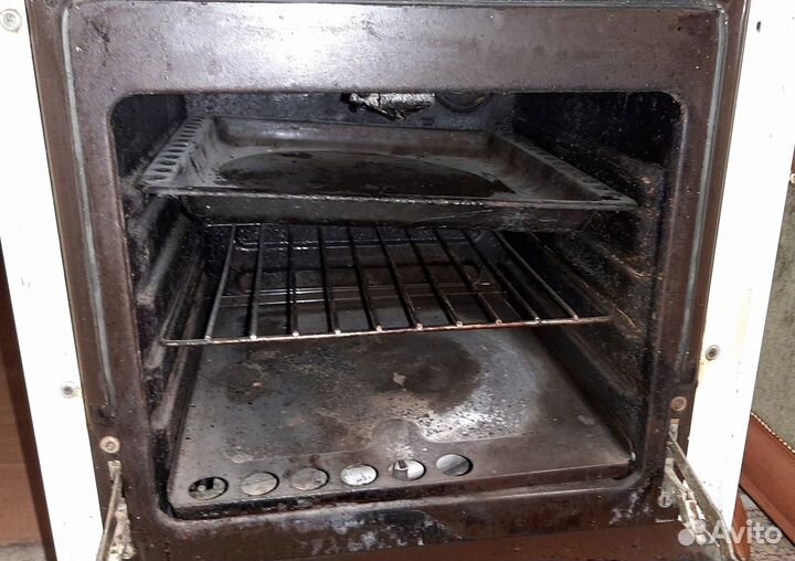 Продаю газовую плиту Гефест б/у