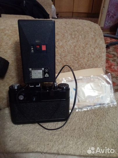 Фотоаппарат Zenit12сд+объектив Helios44м-4 58мм1:2