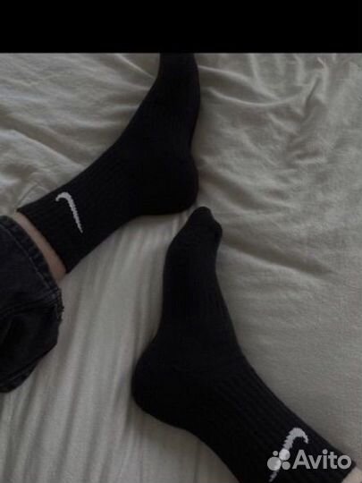 Спортивные высокие носки Nike черные серые
