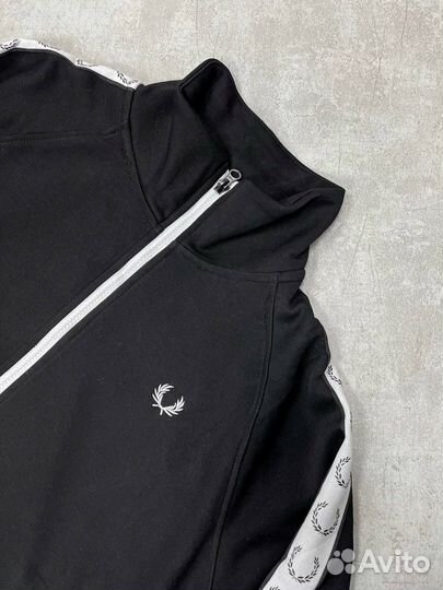 Олимпийка Fred perrY