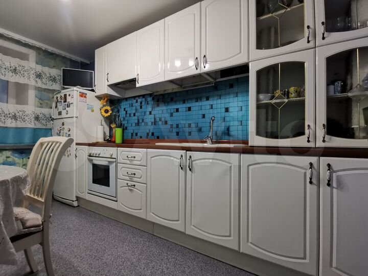 3-к. квартира, 72,4 м², 2/5 эт.