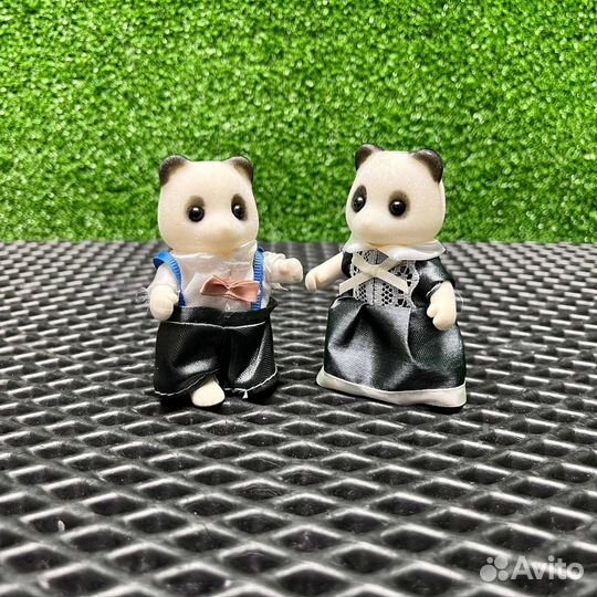 Фигурки семья панд