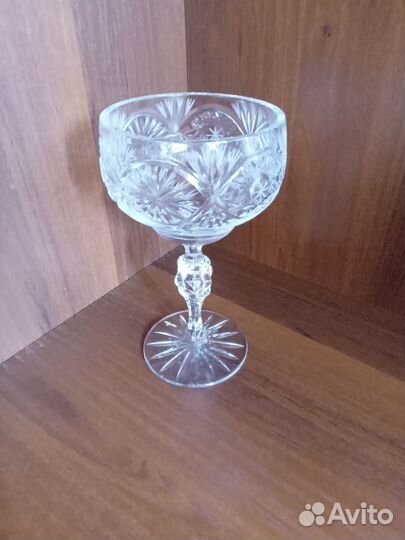 Хрустальная ваза для конфет