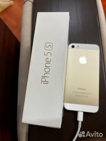 iPhone 5S, 16 ГБ