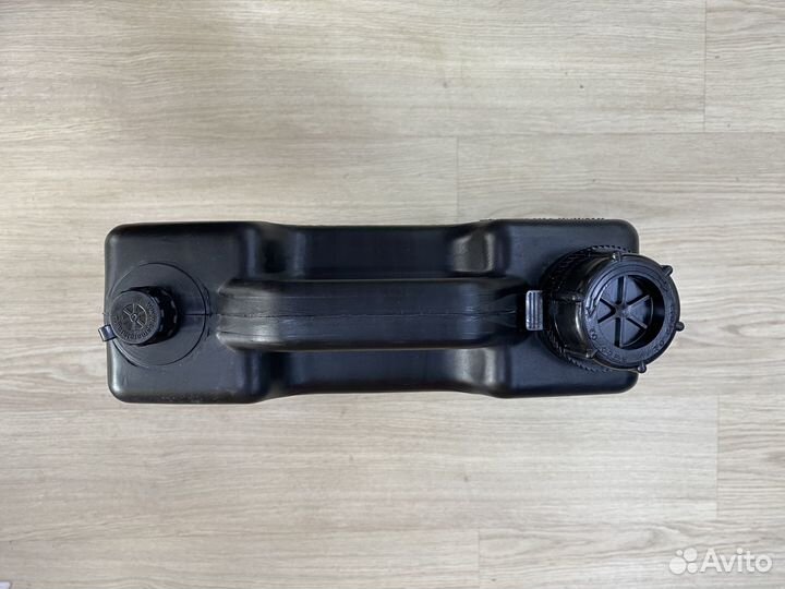 Плоская канистра Экстрим 10 л комбинированная (ч)