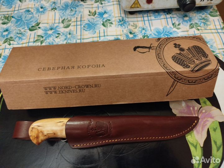 Нож из дамасской стали северная корона