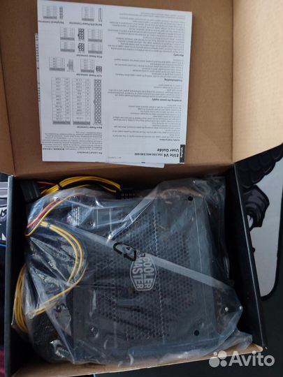 Блок питания Cooler Master Elite V4