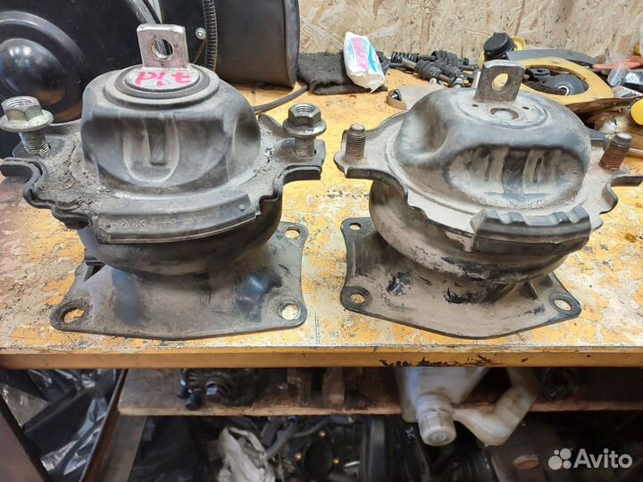 Подушка двигателя Honda pilot