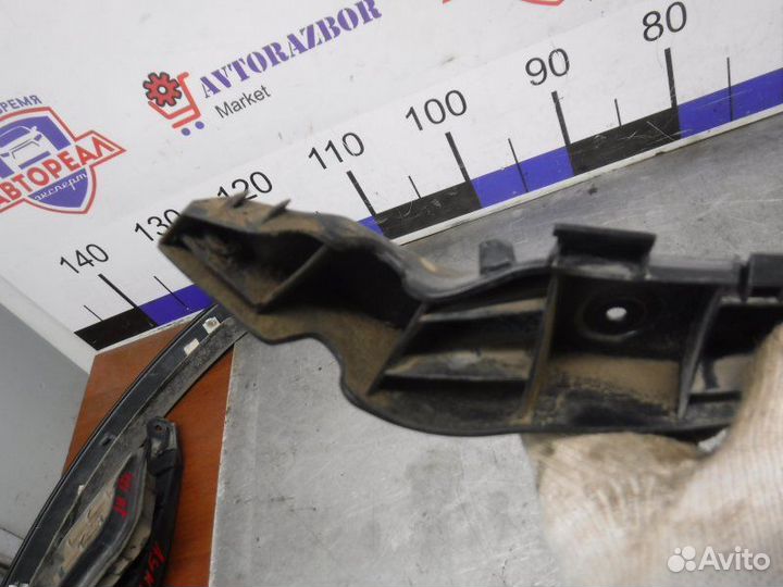 Кронштейн бампера задний левый Ssang Yong Actyon