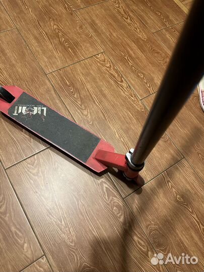 Трюковой самокат стрит