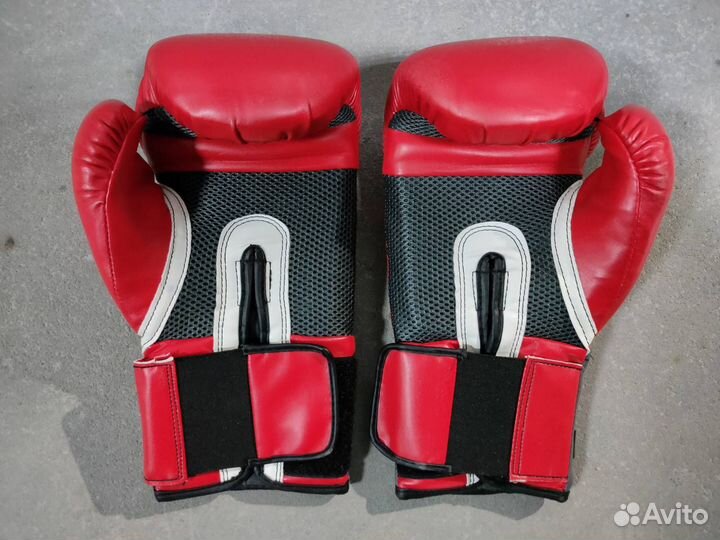 Перчатки тренировочные Everlast 14 oz