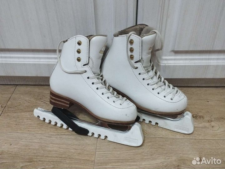 Коньки для фигурного катания jackson 18 см