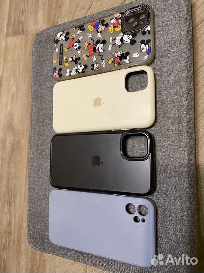 Чехлы на iPhone 11