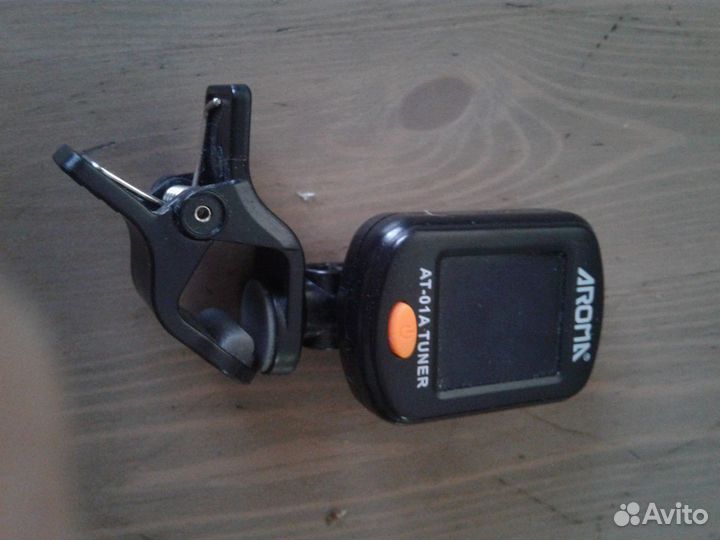 Тюнер поворотный, для настройки гитар