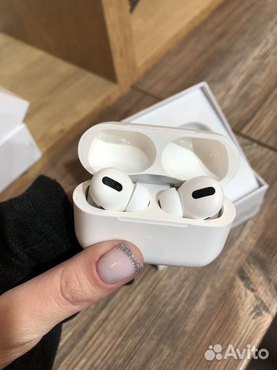 Беспроводная гарнитура AirPods Pro AAA