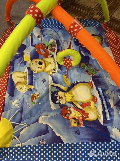 Развивающий коврик