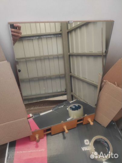 Зеркало для ванной, прихожей с вешалкой