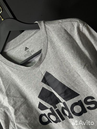 Футболка с длинным рукавом Adidas винтаж. Оригинал