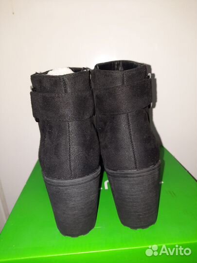 Ботинки демисезонные женские 38 размер