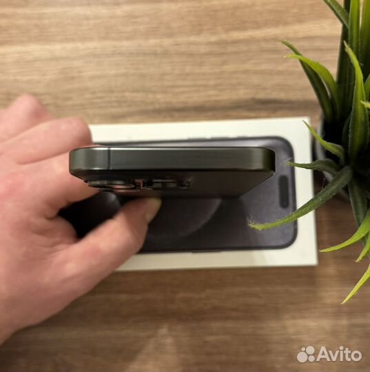 iPhone 15 Pro, 128 ГБ