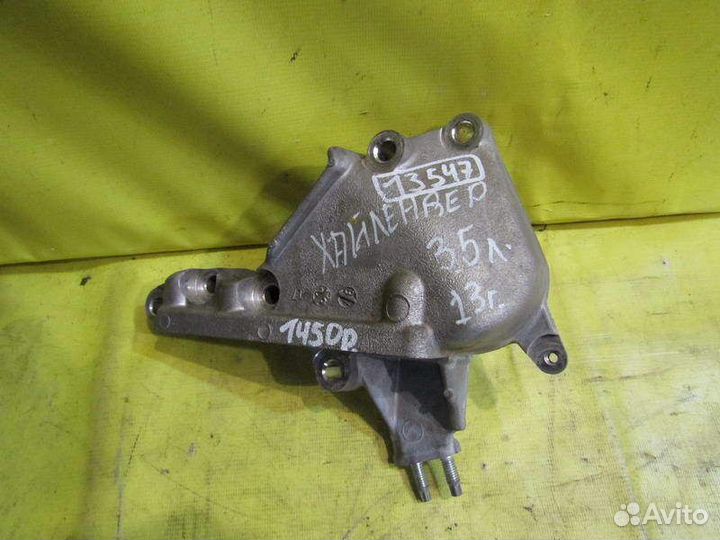 Кронштейн двигателя Toyota Highlander 07-13г 13547