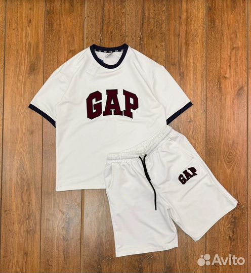 Костюм GAP