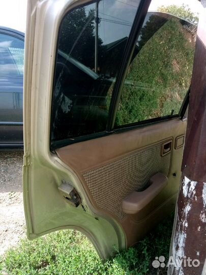 Дверь задняя левая на Opel kadet