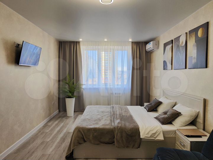 2-к. квартира, 60 м², 8/17 эт.