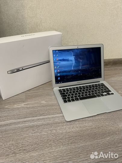 Apple MacBook Air 13 2017 i5, Ram 8gb, SSD 128gb