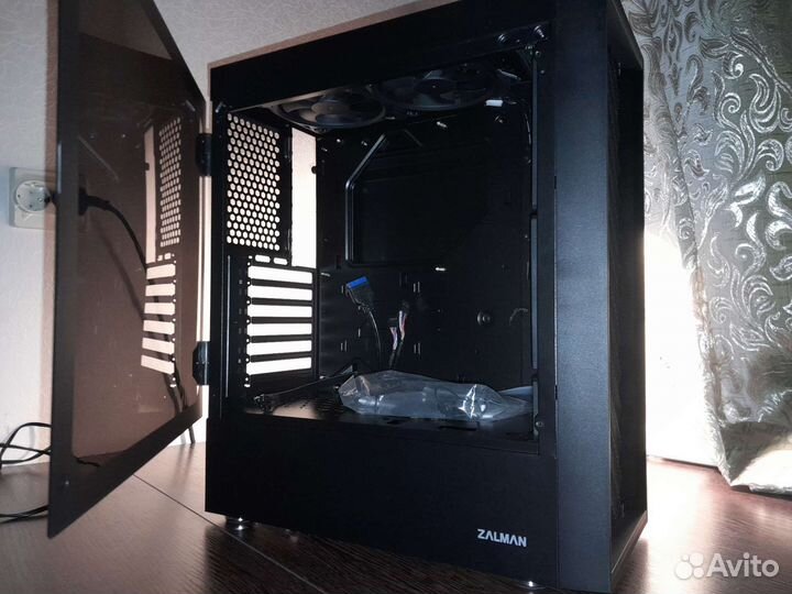 Компьютерный корпус