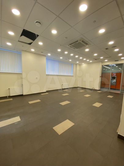 График 24/7 в ТЦ Парус